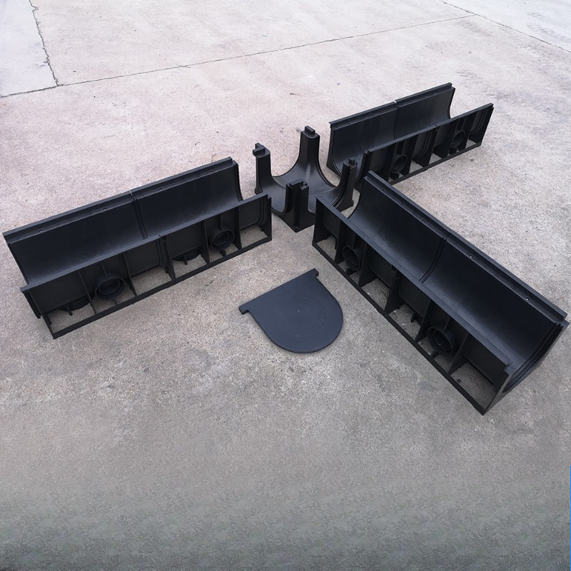 Commercial Kitchen Manufacturers - Drenaggio lineare in HDPE, drenaggio a