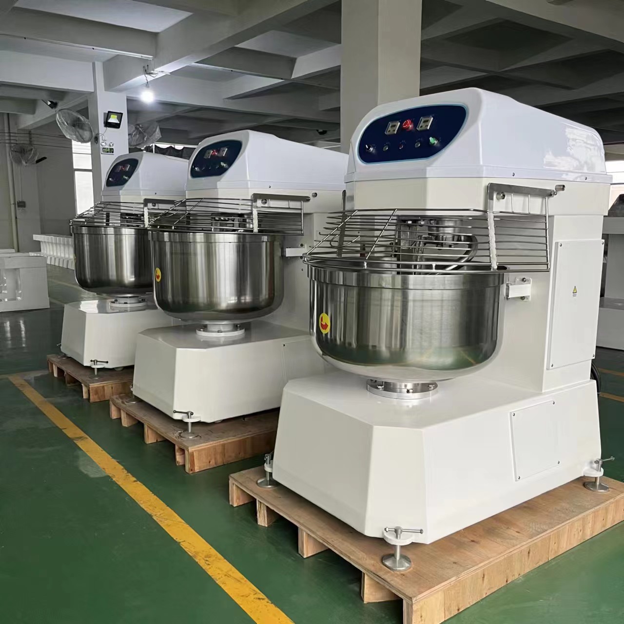Impastatrice commerciale da 10 - Commercial Kitchen Mixers Dough Mixer recensione e prezzo